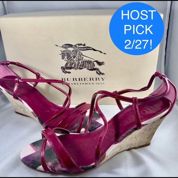 SOLD Burberry Raspberry Summer Canvas Wedges - Picture 2 of 8